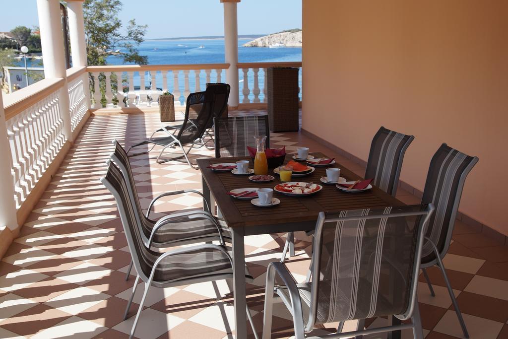 Apartamento Olive House Šimuni Exterior foto